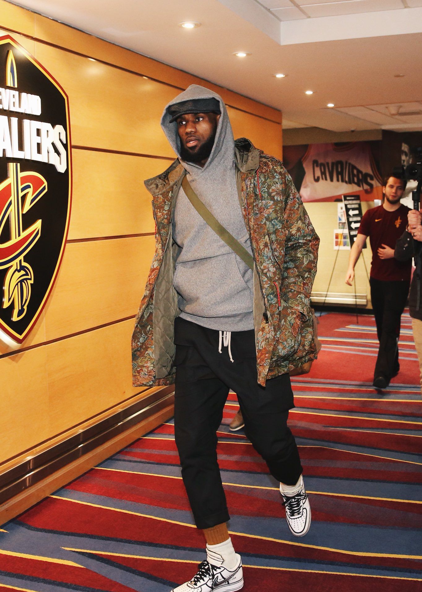 津媒：新鹏城新帅陈涛近期会去英国城市足球集团总部交流学习（津媒称新鹏城新任主帅陈涛近期将前往英国城市足球集团总部交流学习）