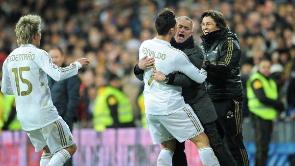 斯基拉：皮奥利不会辞职，他不愿放弃年薪320万欧元的3年合同（斯基拉：皮奥利无意辞职，不愿放弃年薪320万欧的三年合同）