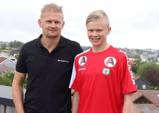 曼联瞄准马赛新星巴科拉：格林伍德复仇之旅（曼联欲签马赛新星巴科拉，格林伍德开启复仇征程）