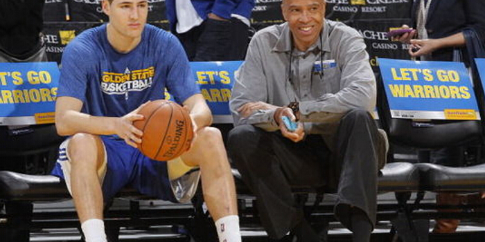 约纳坦-塔：心理辅导应成球员常态；对抗种族主义依然任重道远（球员心理辅导该成常态，抵制种族主义仍需长期努力——约纳坦-塔）