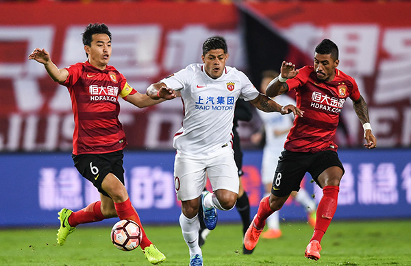 亚历山大称马刺强于雷霆，强调团队需提升（亚历山大：马刺强过雷霆，球队需要提升）