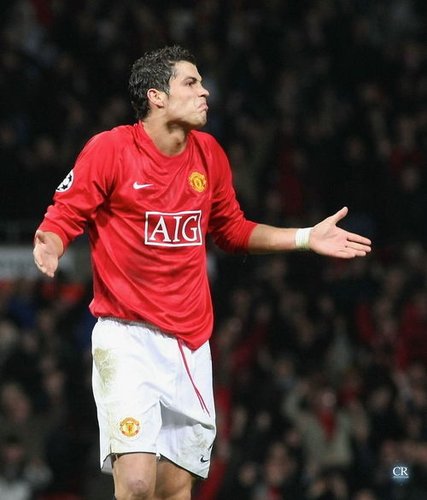 日职联战报：杜克1射1传，町田泽维亚3-1战胜名古屋鲸鱼（J联赛快讯：杜克传射建功，町田泽维亚3-1力克名古屋鲸鱼）