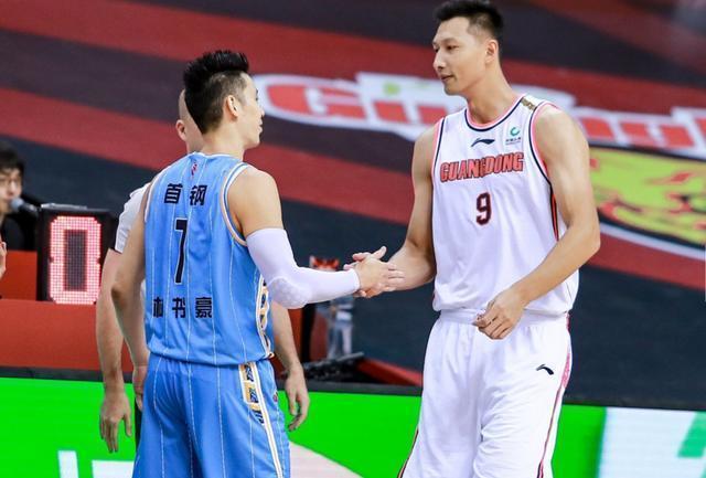 喷气机独造8球！4进球+1乌龙+门将3失误亲手断送连胜（喷气机包办8球：4球进账+1记乌龙+门将3次失误，连胜戛然而止）