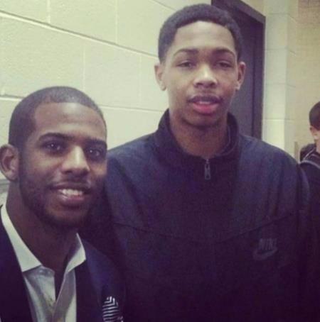 内讧细节曝出，追梦怒骂科尔！勇士已与数队讨论交易明确两大需求（队内矛盾细节浮出水面，追梦怒怼科尔！勇士与多队洽谈交易，明确两项补强诉求）