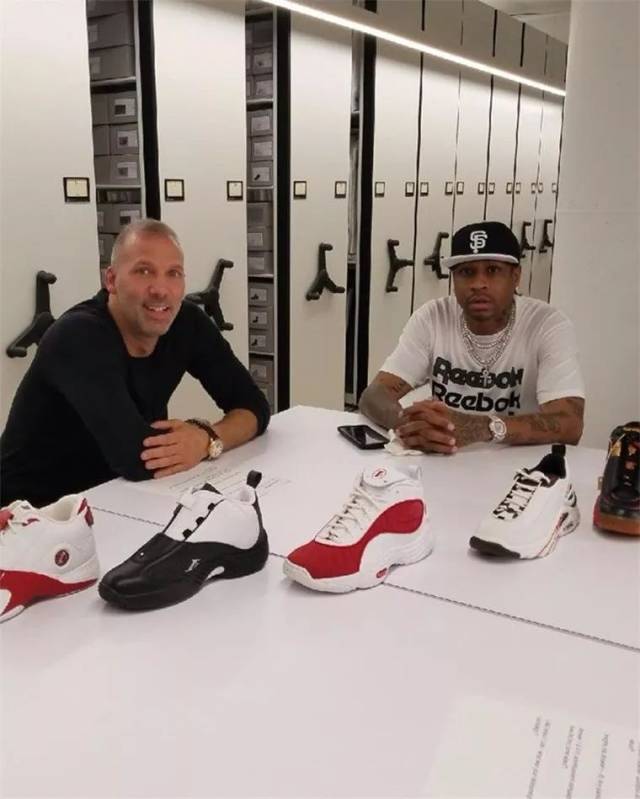 怀特发挥神勇，20中5高效输出15分5板7助（怀特状态爆棚，20投仅5中仍贡献15分5板7助攻）