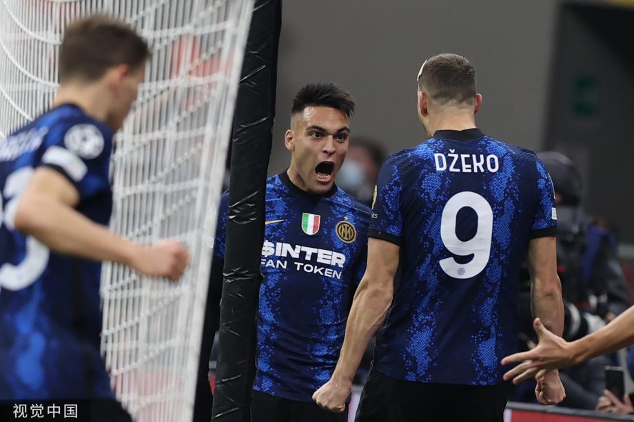 足球转会市场最新动态及趋势（足坛转会风向与趋势观察）