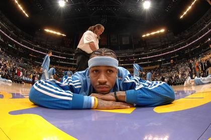 复制叔叔生涯开局，莫伦特斯的侄子完成阿尔瓦塞特首秀（莫伦特斯侄子迎来阿尔瓦塞特处子秀，生涯起步复刻叔叔轨迹）